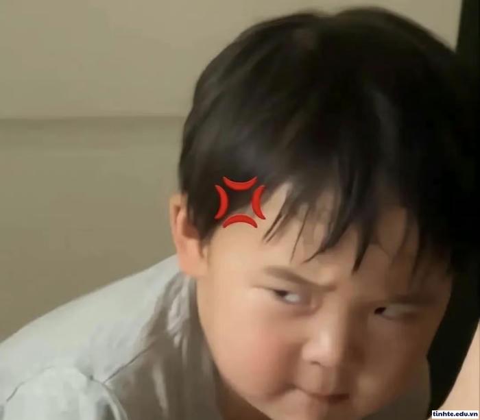 Meme giận dỗi hài nhẹ