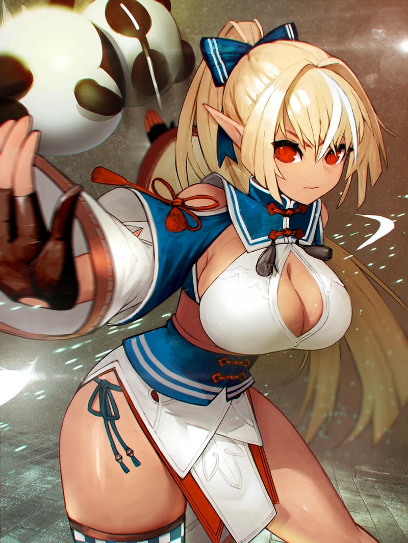 gái anime cute to tròn cận cảnh