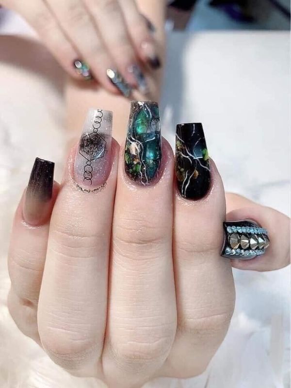 Nail xà cừ đen 1