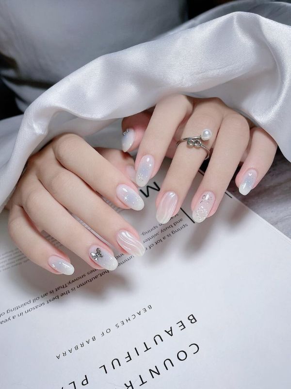 Các mẫu nail dài thanh lịch 9