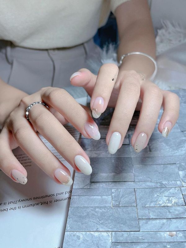 Các mẫu nail dài thanh lịch 13