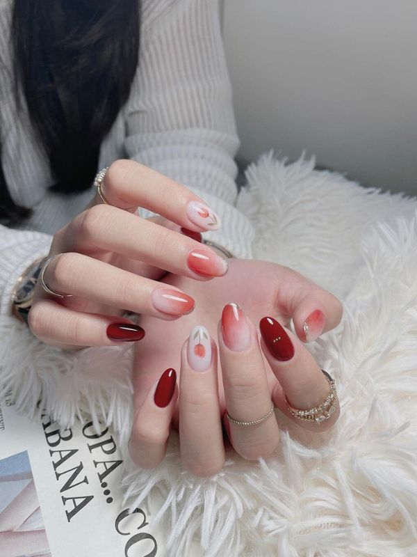 Mẫu nail bóng thời thượng cho học sinh 5