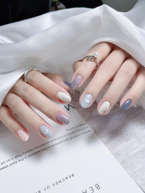 Mẫu nail bóng thời thượng cho học sinh 6