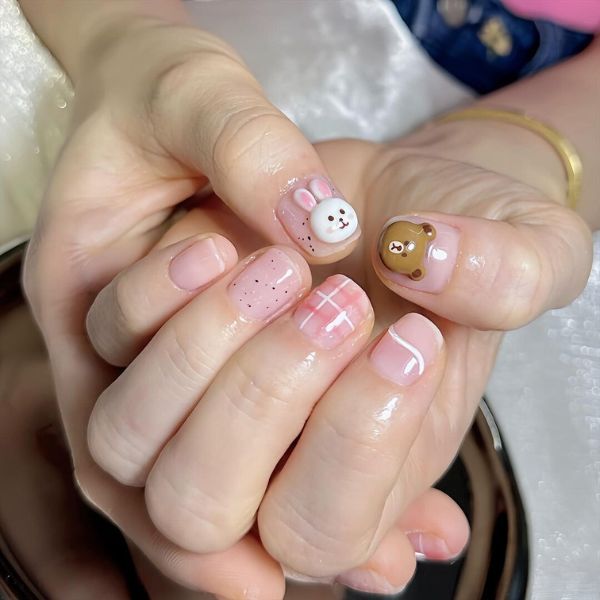 Nail học sinh họa tiết hoạt hình 6