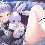 Hình ảnh anime đẹp ôm gấu bông