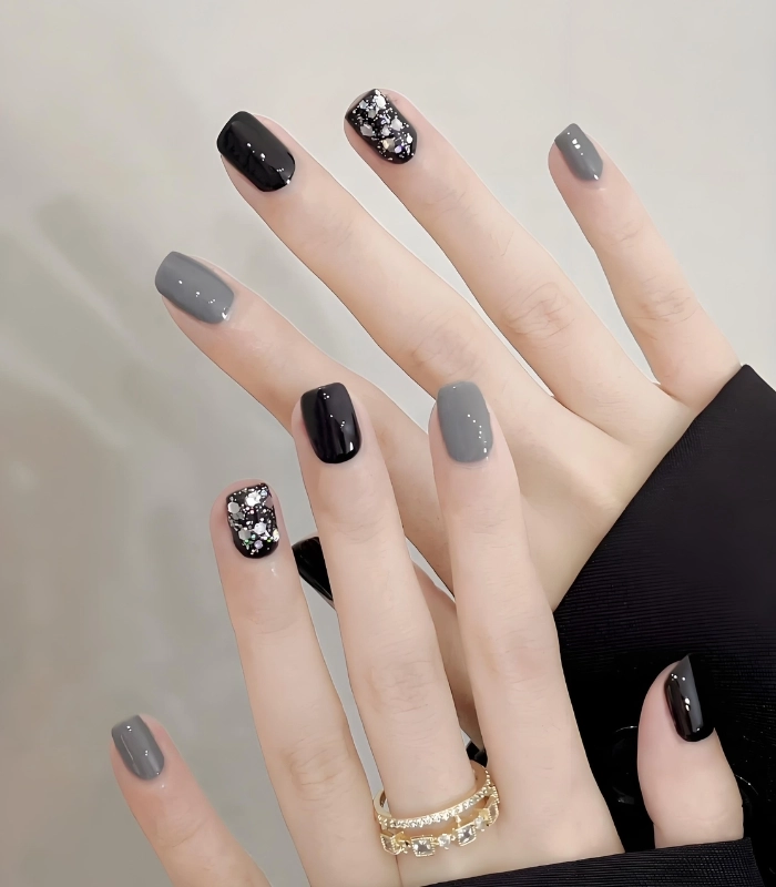 Kiểu nail đẹp cho móng ngắn họa tiết dễ thương