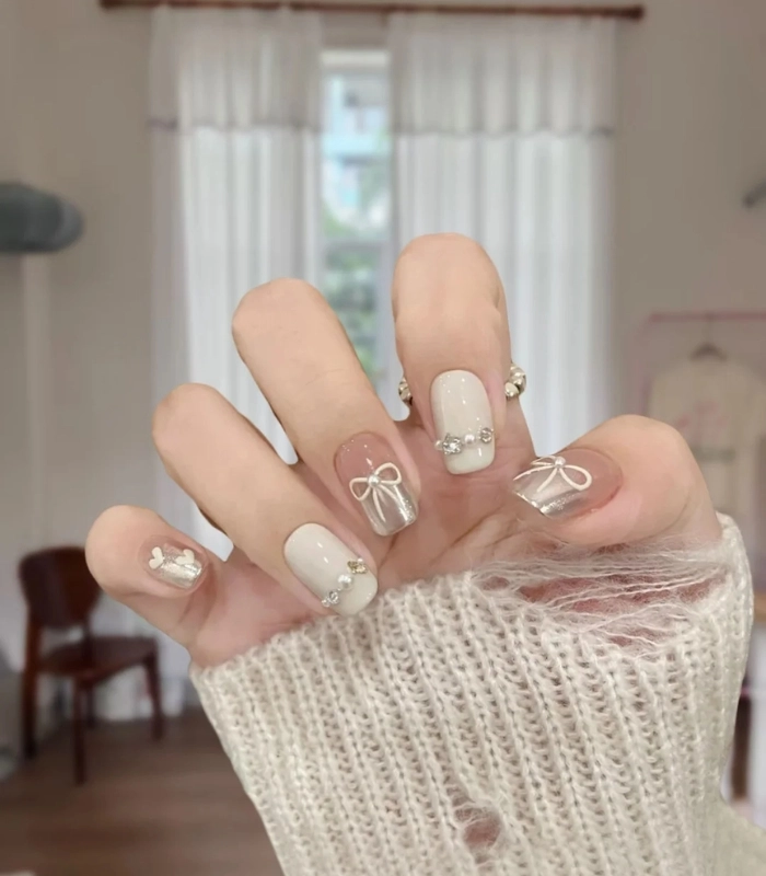 Mẫu móng đẹp cho móng ngắn pastel