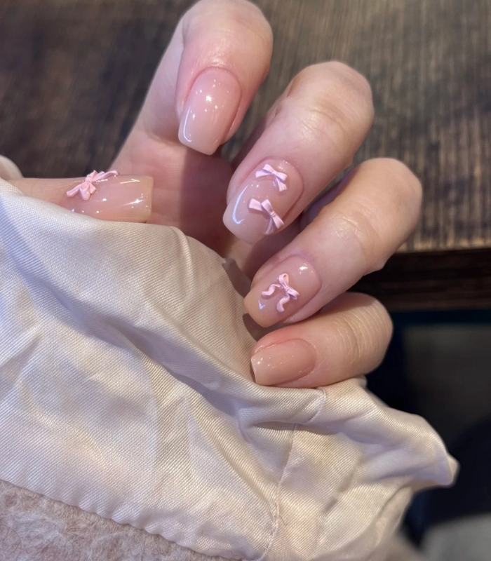 Mẫu nail đẹp cho người móng tay ngắn