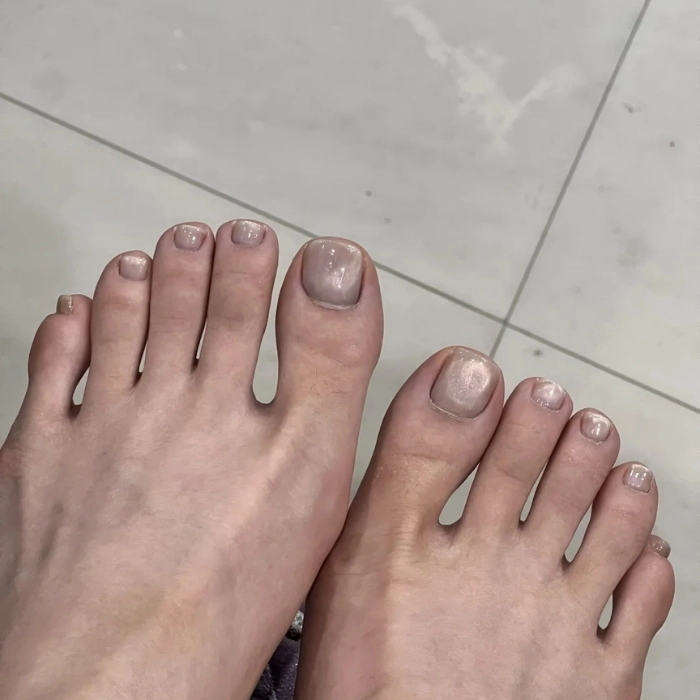 Nail chân màu đẹp cho da ngăm