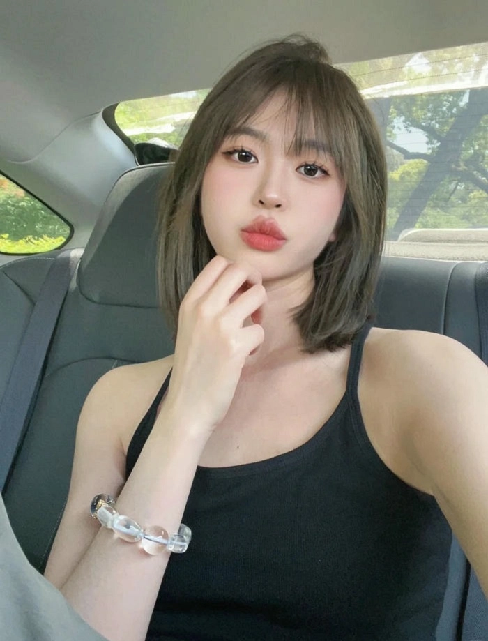 ảnh gái xinh tóc ngắn dễ thương