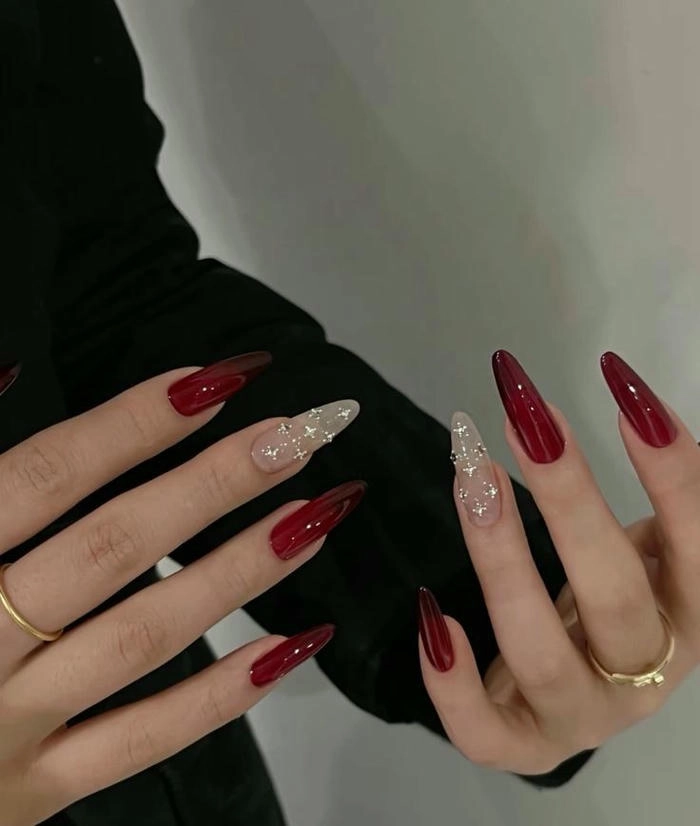 ảnh nail đỏ sang chảnh