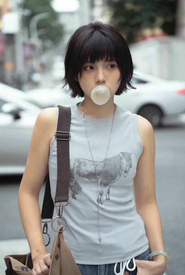 hình ảnh gái xinh tóc ngắn cute