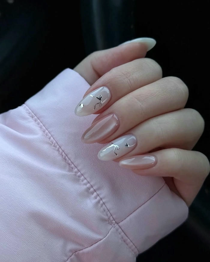 mẫu móng xinh dịu dàng đón tết