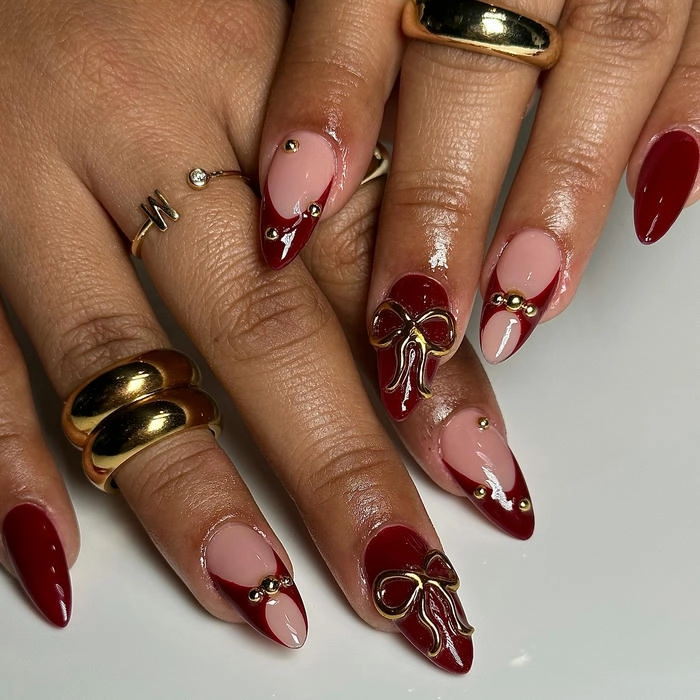 mẫu nail tay đỏ giáng sinh