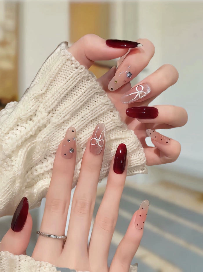 mẫu nail tay vẽ nơ