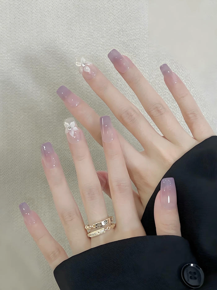 Bộ nail màu tím pastel nhẹ xinh