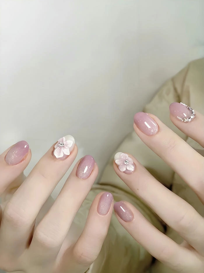 Kiểu nail tím pastel vintage