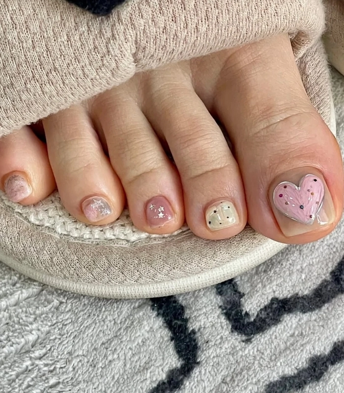 Mẫu nail chân sang chảnh cho mùa hè