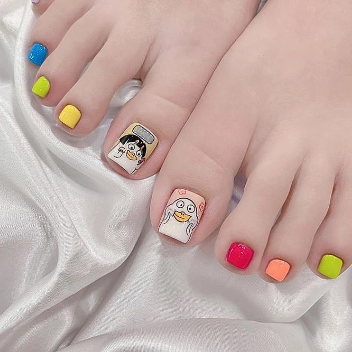 Mẫu nail chân vẽ hoạt hình vịt đáng yêu