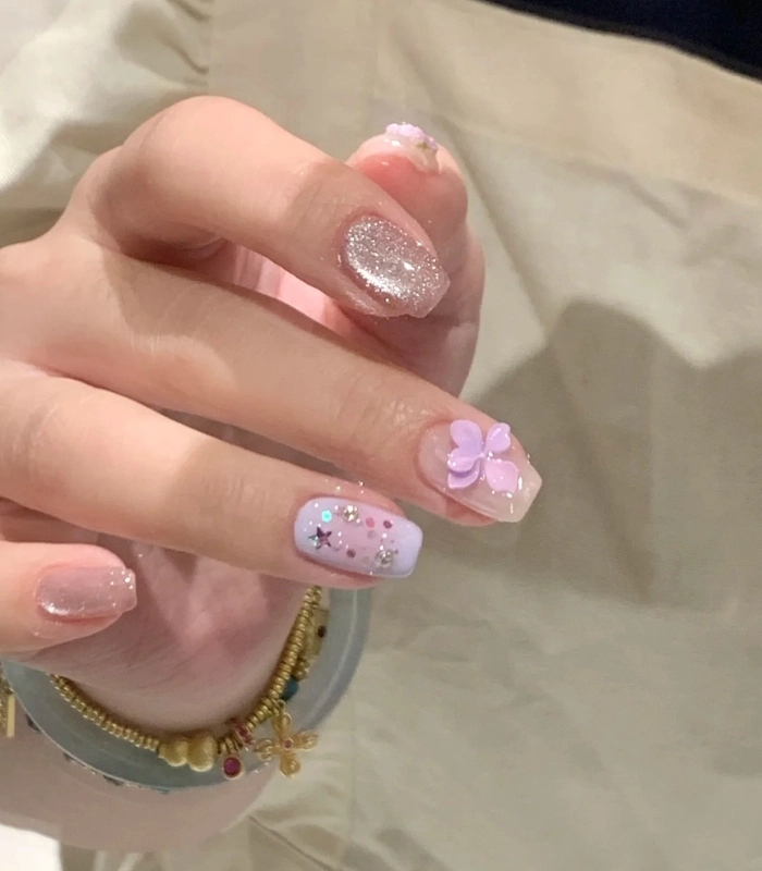 Mẫu nail cho học sinh THPT đơn giản