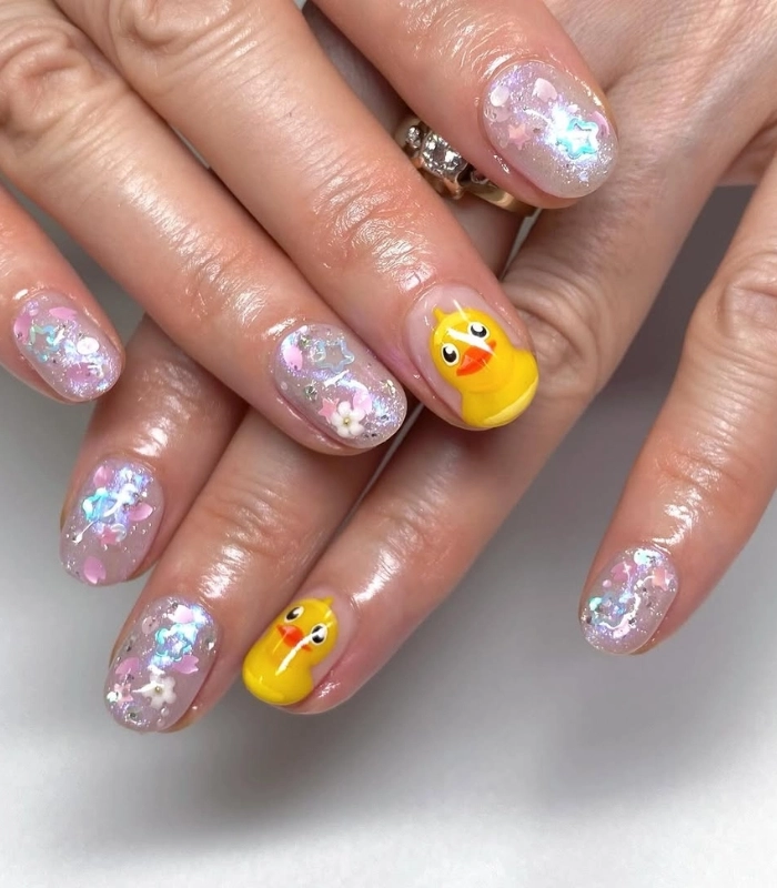 Mẫu nail con vịt nổi bật