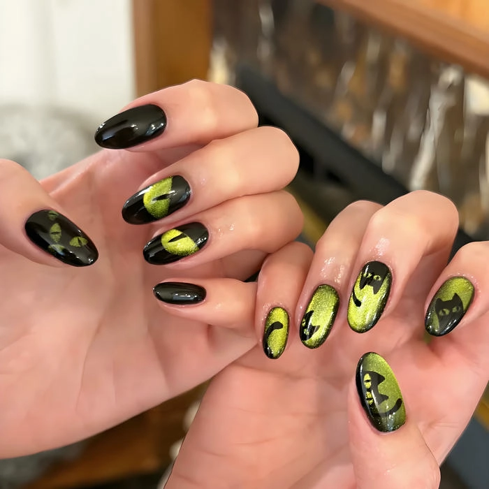 Mẫu nail halloween cute