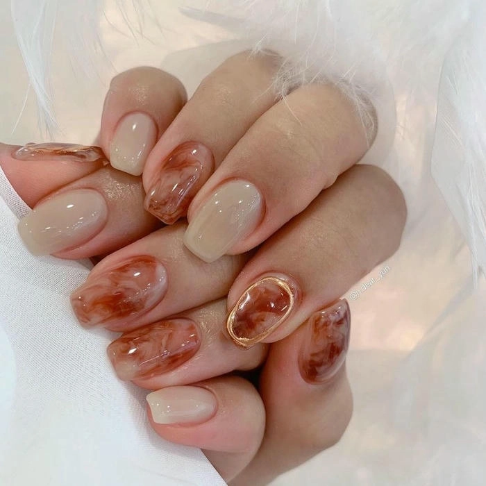 Mẫu nail loang vân đá đẹp