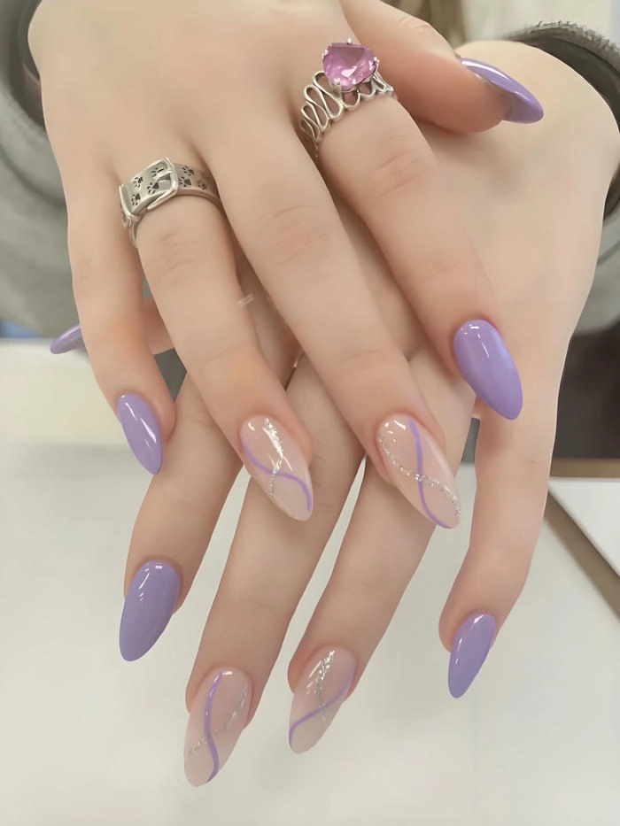 Mẫu nail màu tím sữa xinh