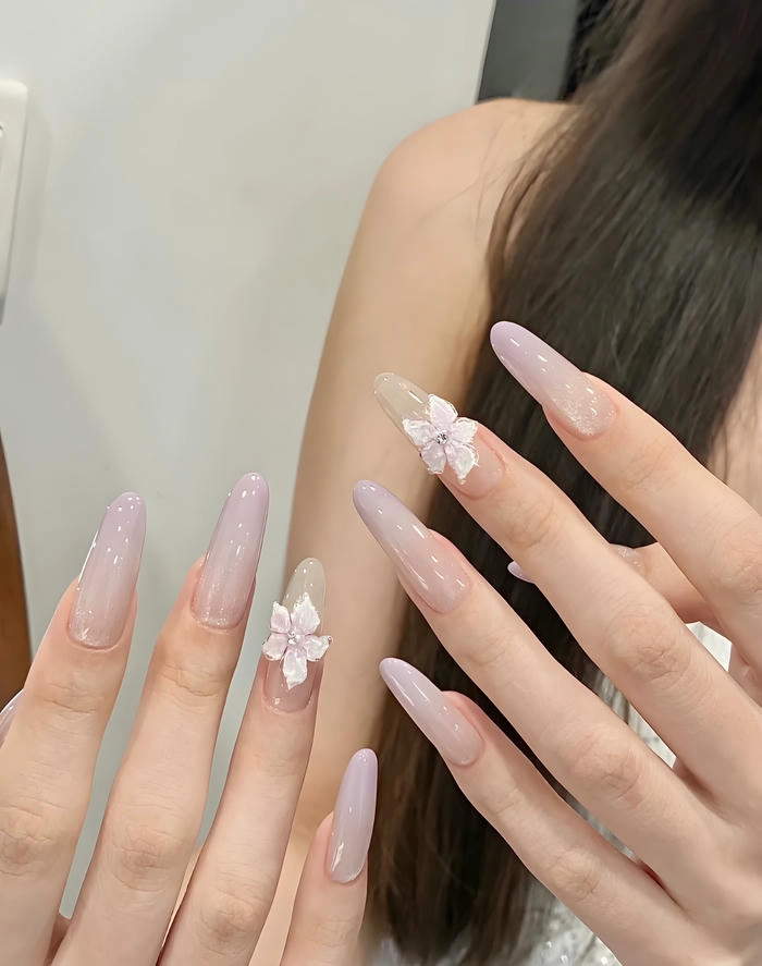 Mẫu nail tím pastel cực xinh