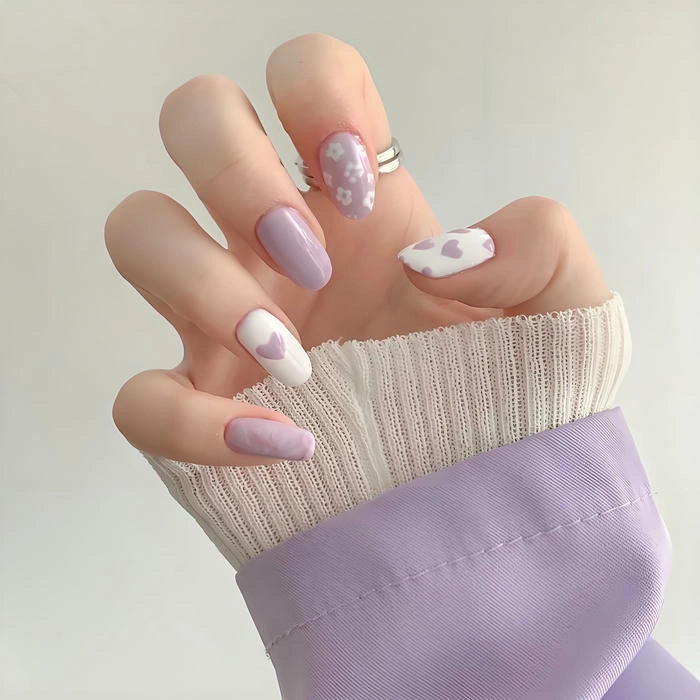 Mẫu nail tím pastel xinh
