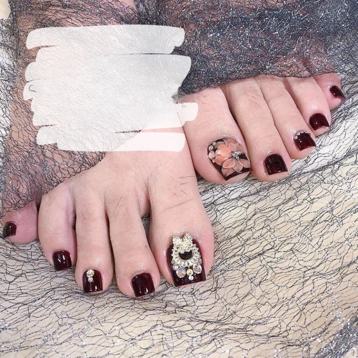 Nail chân Tết có nhũ
