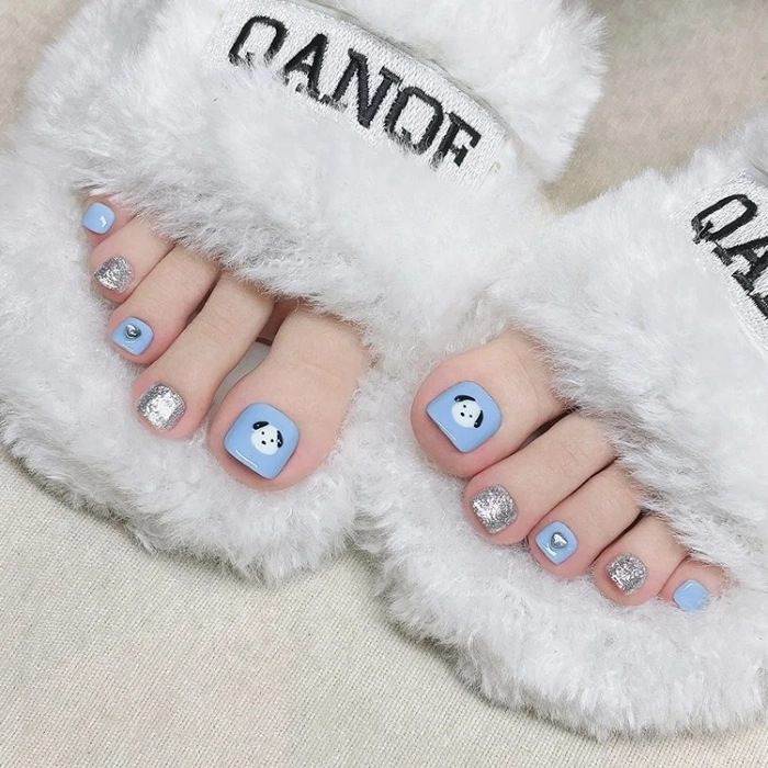 Nail chân hoạt hình dễ cưng