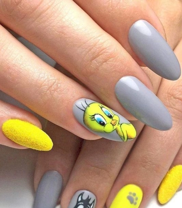 Nail con vịt kèm sticker