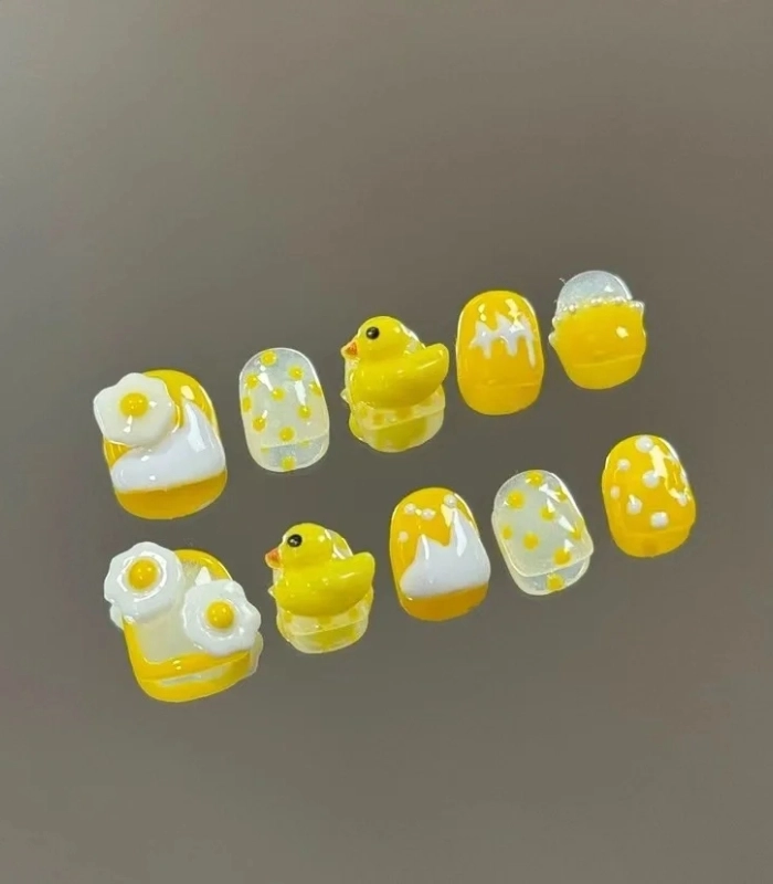 Nail con vịt nền pastel