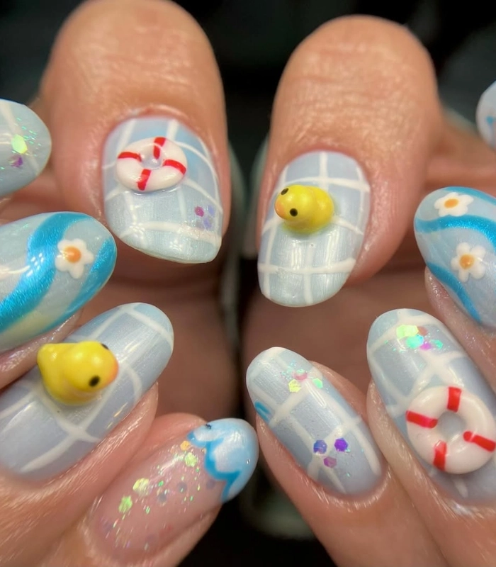 Nail hình con vịt đính charm