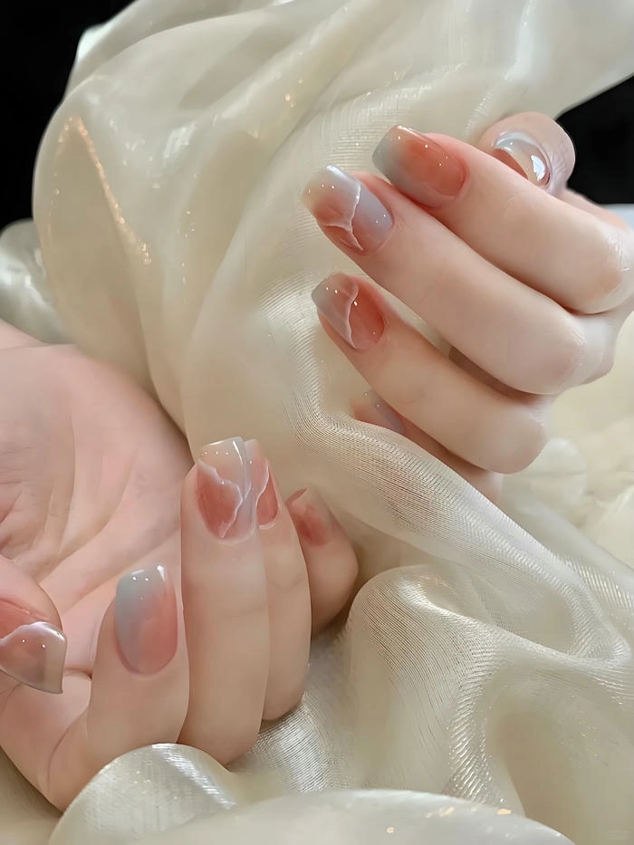 Nail loang vân đá màu hồng