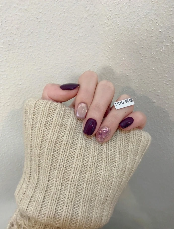 Nail màu tím đơn giản mà xinh
