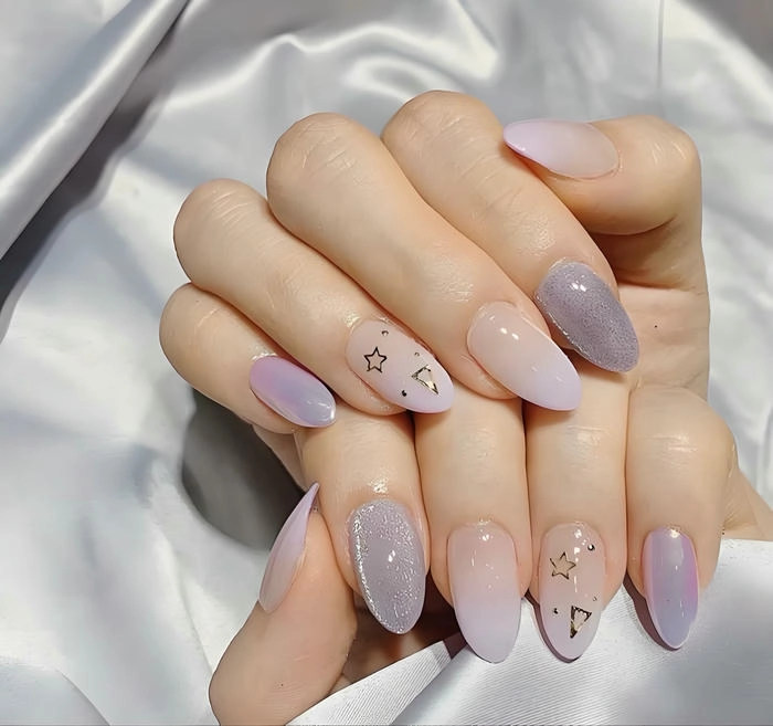 Nail màu tím pastel nhẹ nhàng
