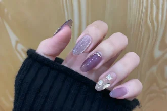 Tuyển chọn 218+ mẫu nail màu tím mộng mơ xinh xỉu cho nàng