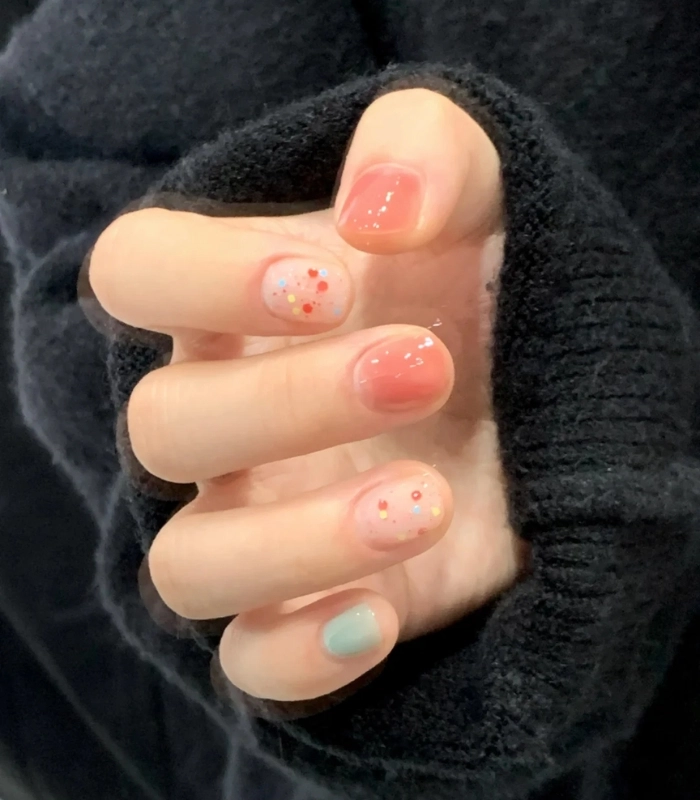 Nail tay học sinh THCS nhẹ nhàng
