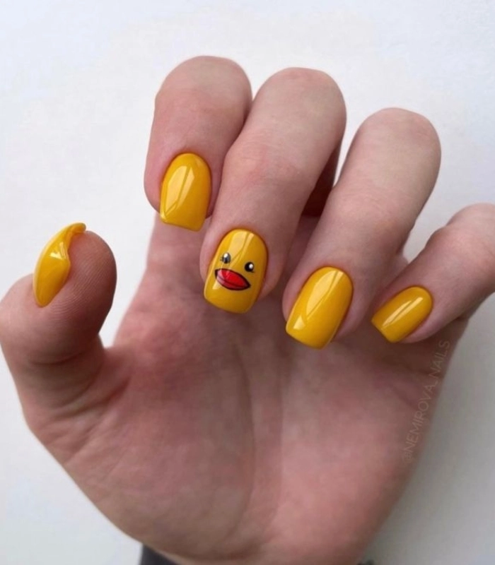 Nail vịt donald cho học sinh