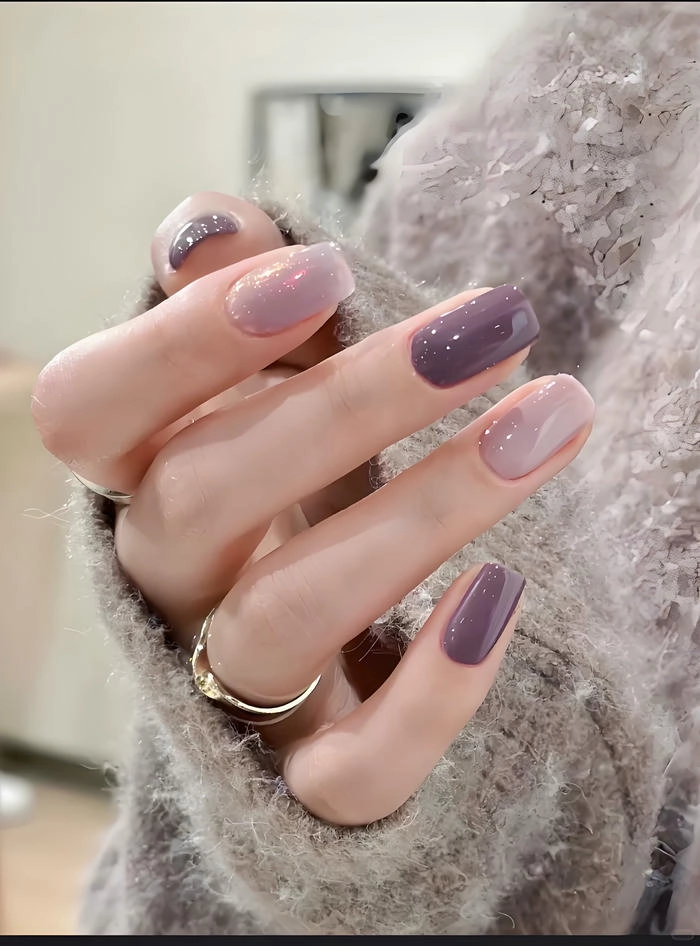 Sơn nail tím pastel cực chill