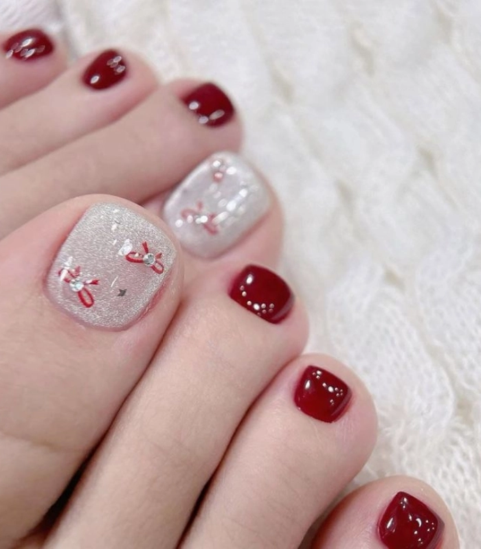 ảnh mẫu nail chân cute lấp lánh