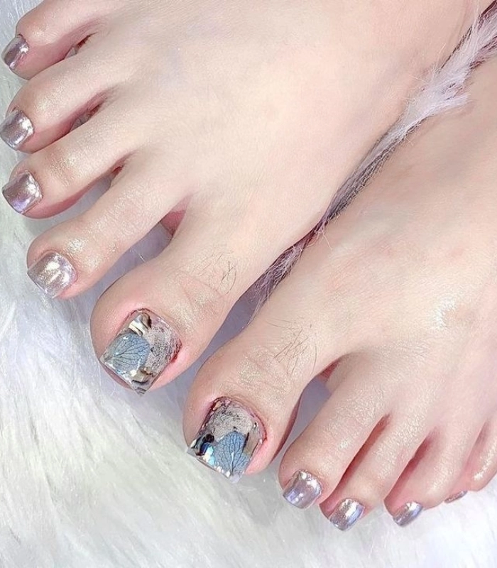 ảnh mẫu nail chân xà cừ nhẹ nhàng
