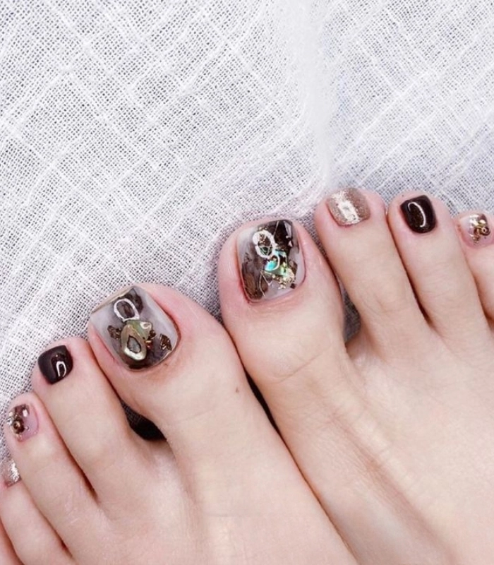 ảnh mẫu nail chân xà cừ thanh lịch
