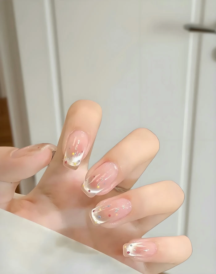ảnh mẫu nail trong suốt móng vuông
