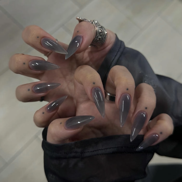 ảnh nail nhọn