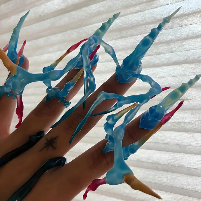 ảnh nail tay siêu độc lạ