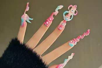 Top nail độc lạ siêu chất cho nàng đổi style không đụng hàng