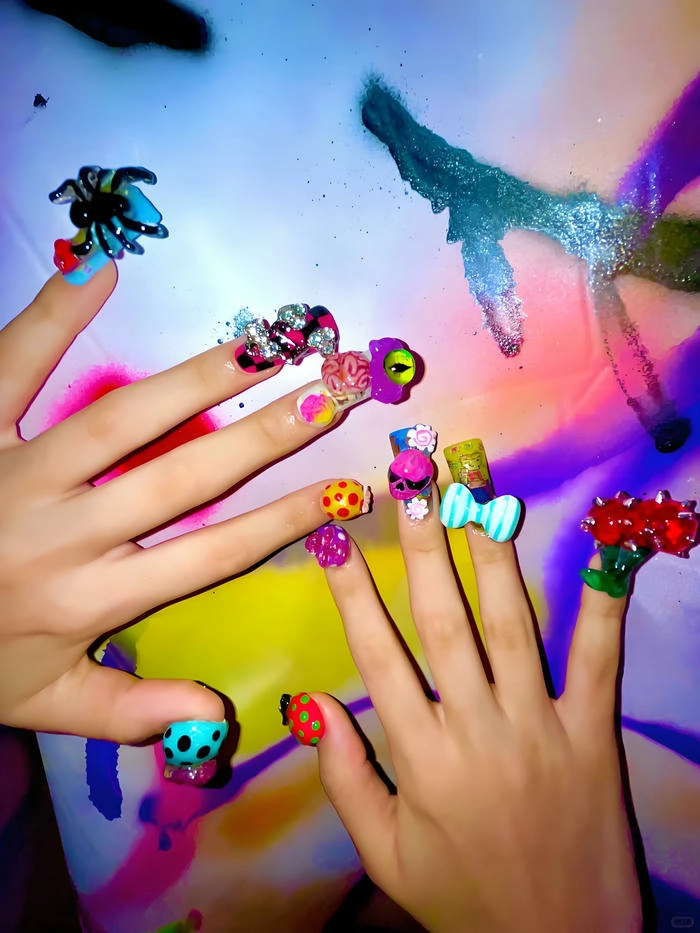 hình nail độc lạ cute